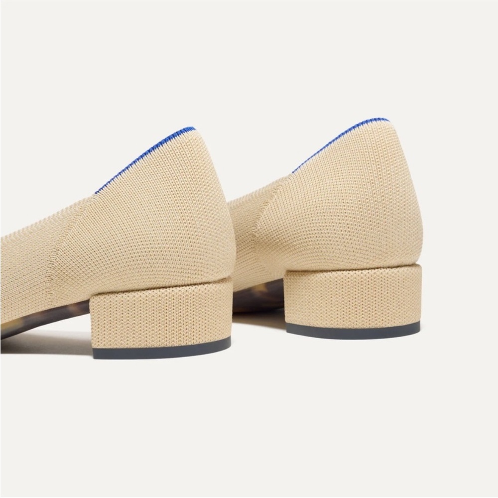 Rothy’s The High Point Heeled Shoe | Sandstone Beige NEW - Picture 5 of 16